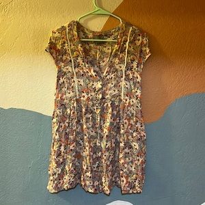 Printed tops with pockets